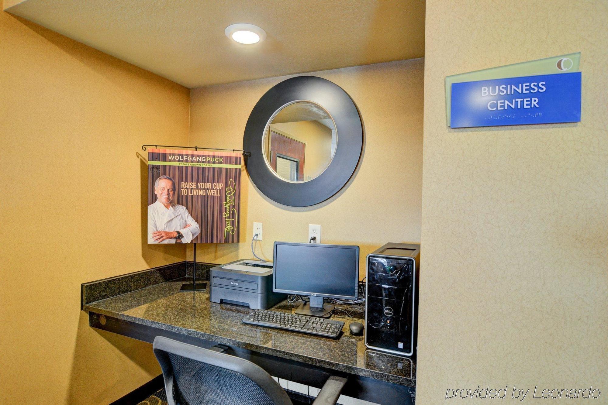 Cobblestone Hotel & Suites - Punxsutawney מראה חיצוני תמונה
