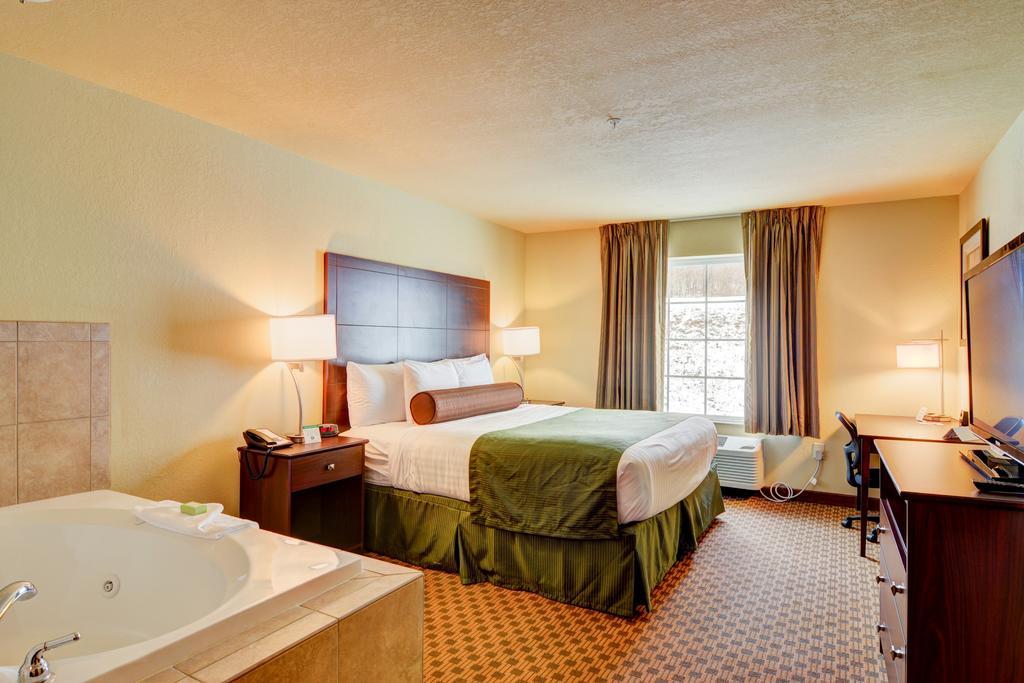 Cobblestone Hotel & Suites - Punxsutawney מראה חיצוני תמונה