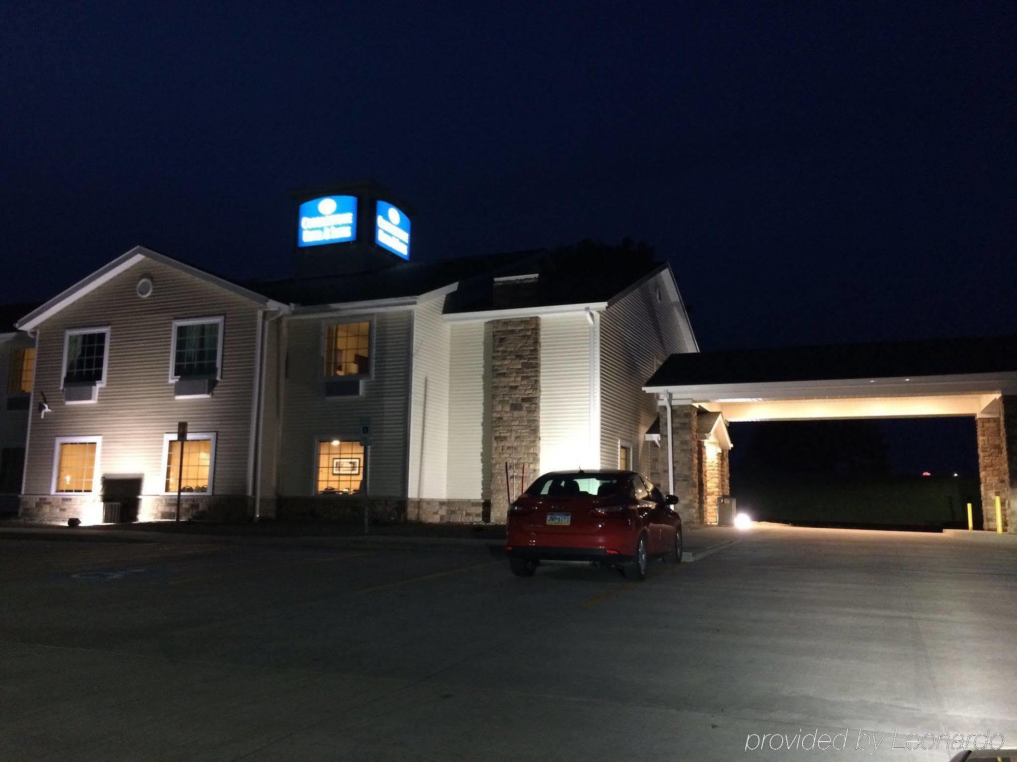 Cobblestone Hotel & Suites - Punxsutawney מראה חיצוני תמונה