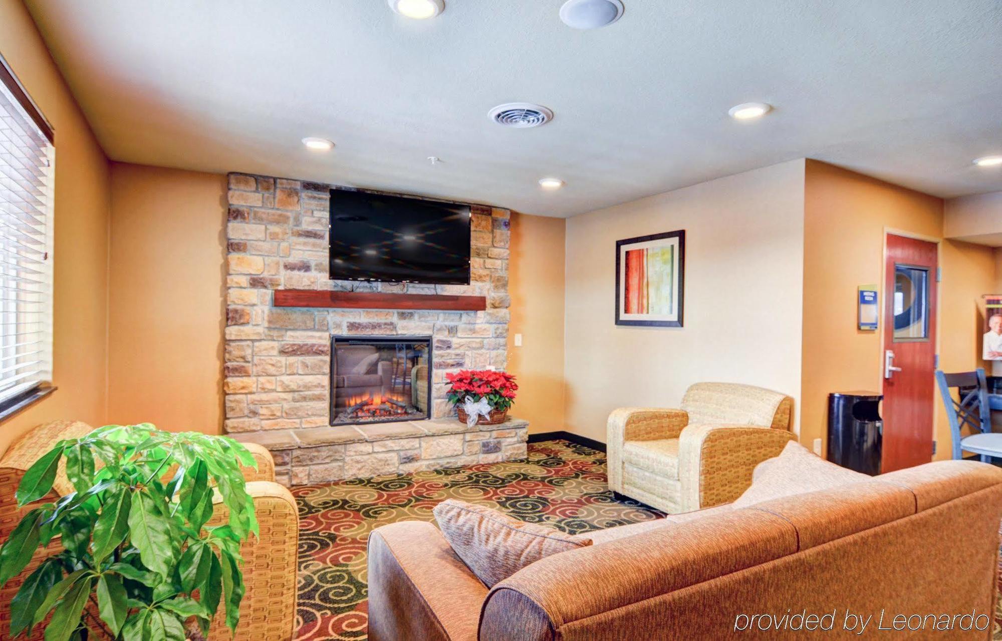 Cobblestone Hotel & Suites - Punxsutawney מראה חיצוני תמונה
