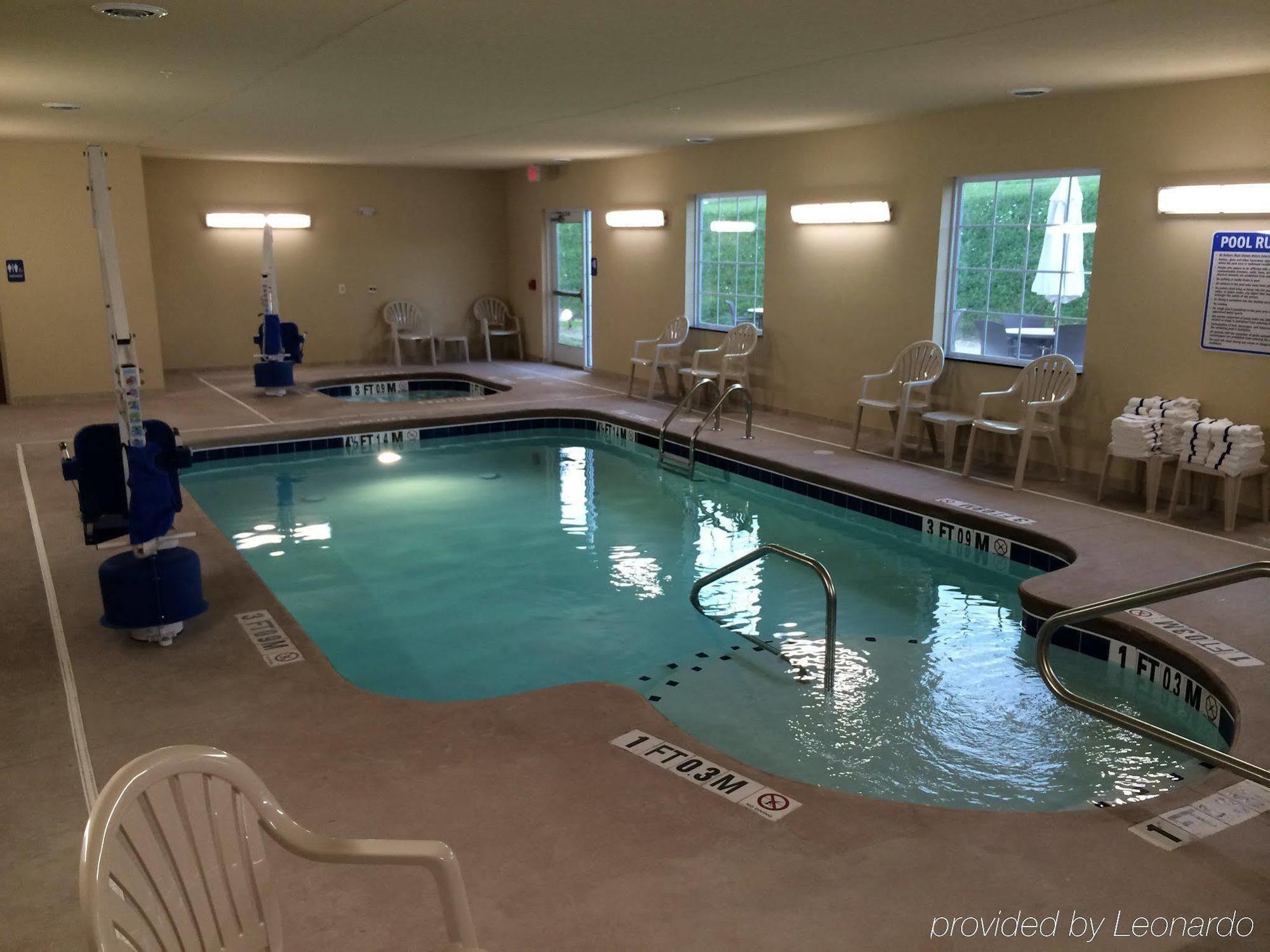 Cobblestone Hotel & Suites - Punxsutawney מראה חיצוני תמונה