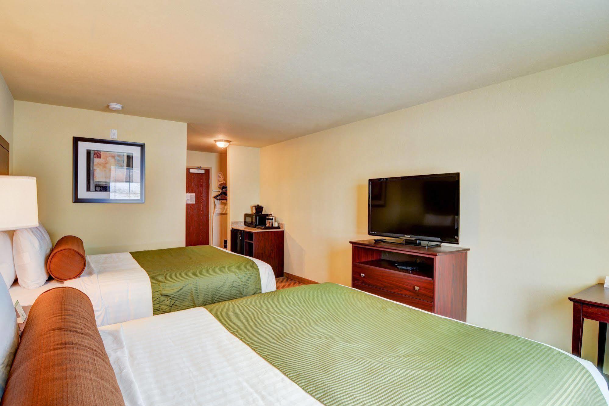 Cobblestone Hotel & Suites - Punxsutawney מראה חיצוני תמונה